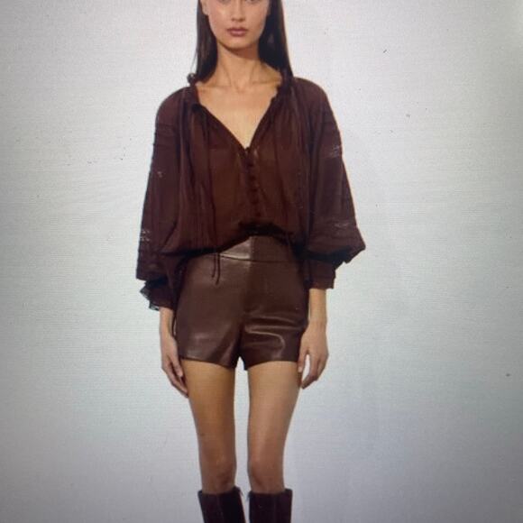 Alice + Olivia Women’s Brown Cady Leather Short Size 10 - Picture 1 of 9